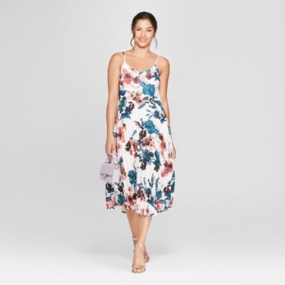 Universal Thread Pleated Floral Midi Dress